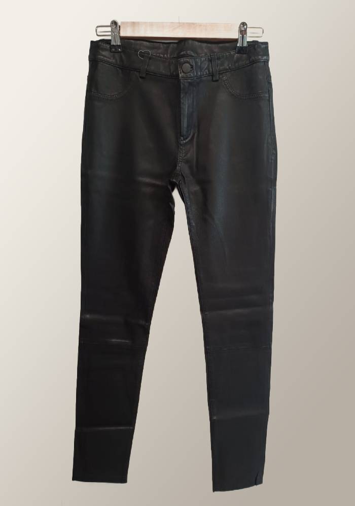 leather-f-2